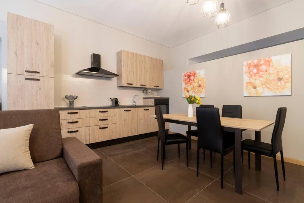 Apartament Piazza San Carlo Elegante Loft In Centro - Wi-Fi Turyn Zewnętrze zdjęcie